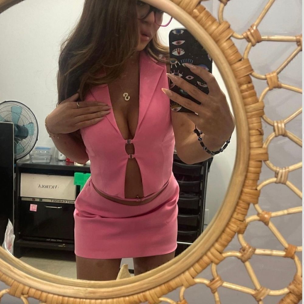 Zara CUT OUT MINI SKIRT pink